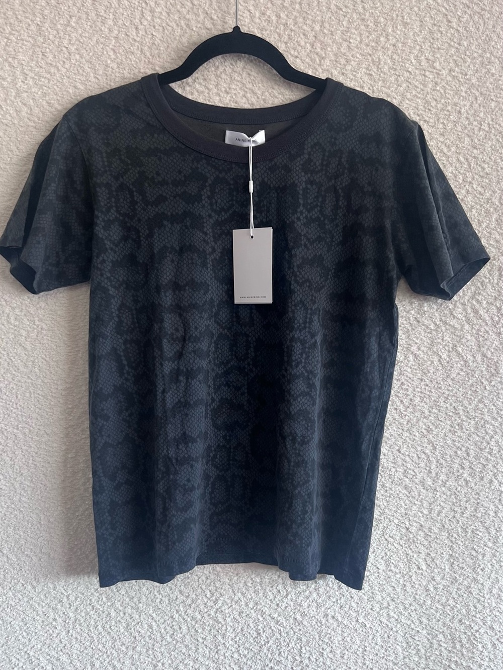Anine Bing NWT Women’s Lili 100% Cotton Charcoal Python T Shirt Size XS
